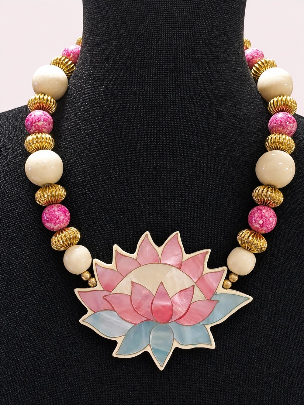 VTG Abalone Inlay Lotus Flower Statement Necklace Pink Blue Mother of Pearl 20”